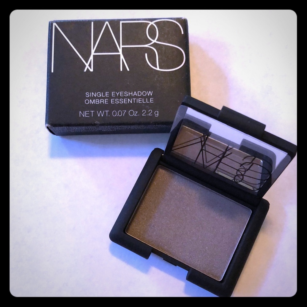 NARS single eyeshadow - Lhasa.